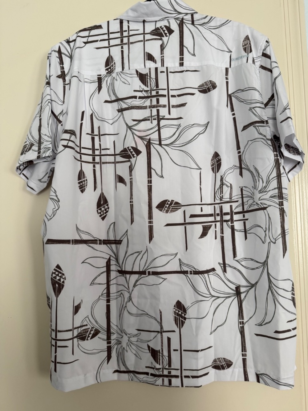 Quicksilver button down - Picture 5 of 5